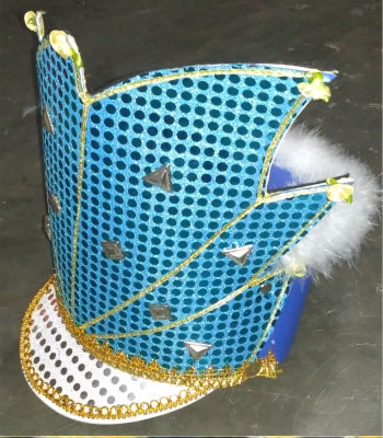 pengrajin topi mayoret