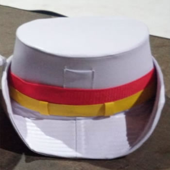topi colorguard model topi rimba putih variasi kuning dan merah